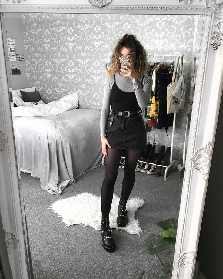 sneroses's tweet image. безумно сильно хочу покрасить волосы в такой цвет с эффектом “Балаяж„
                             &amp;amp;
вот некоторые образы, которые приближенно похожи на те, которые я сама составила у себя в голове и как-нибудь попытаюсь воплотить их в жизнь