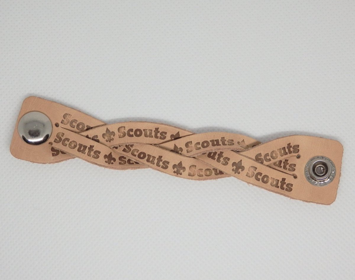 ValhallaWoggles's tweet photo. Now Available! Plaited Leather Scout Woggles π
https://t.co/vqymJeZTZh
#ScoutWoggles #Scouting #ScoutUniform #ScoutsUK #Woggles #ScoutingUK #ScoutWoggle https://t.co/mJMCvNNHuP