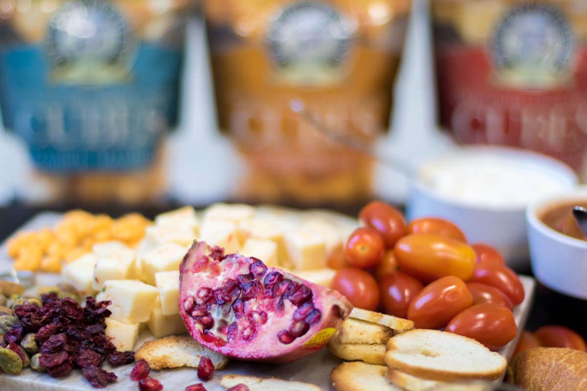 Gay Lea Foods tweet media