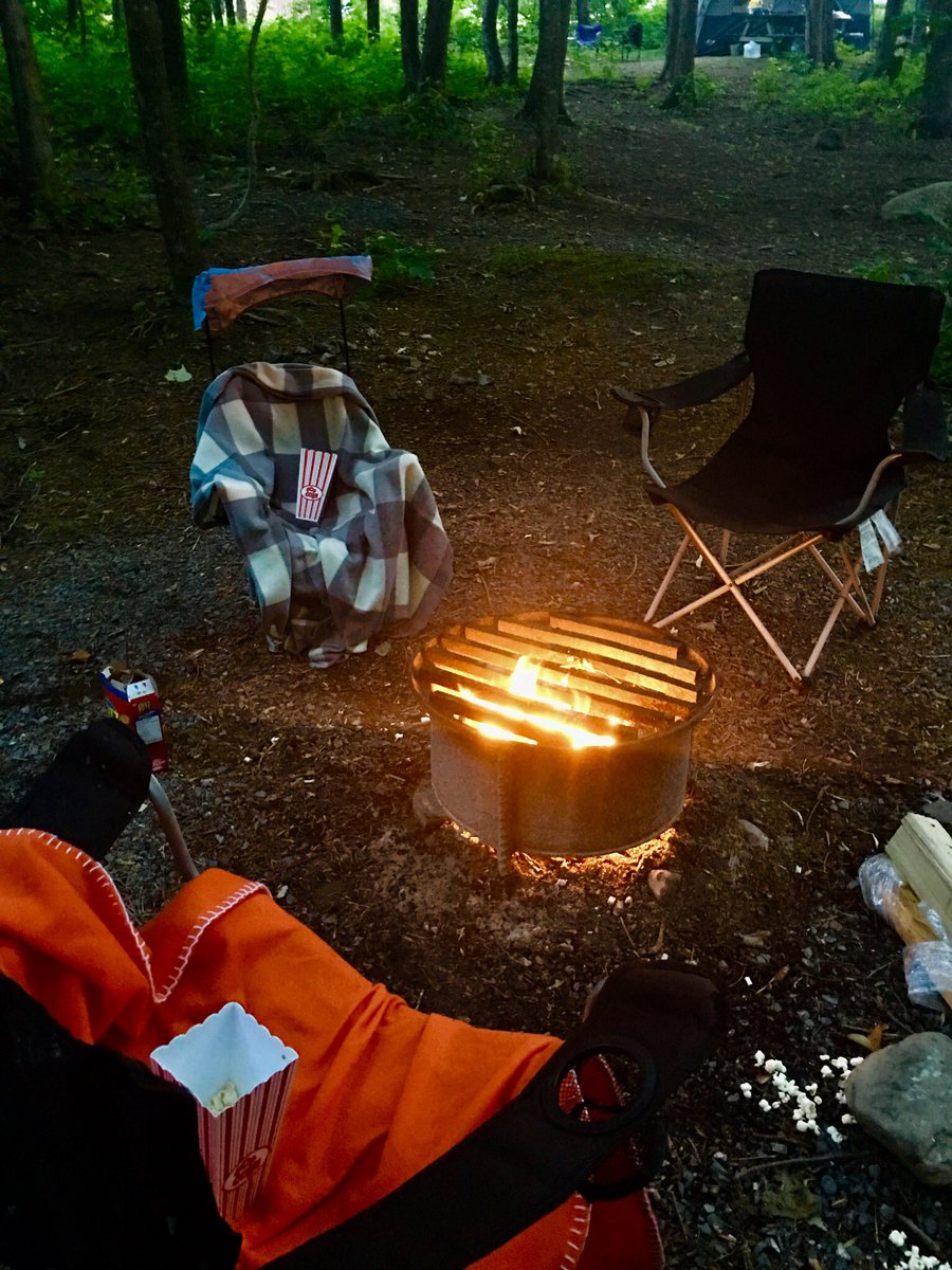 flutefox's tweet photo. We love camping! #parkscanada #Parksidepicturechallenge #parksNB #campinglife #forest #summerholidays #NewBrunswick #relaxing #BacktoBasics #campf https://t.co/ZieiLvEe82