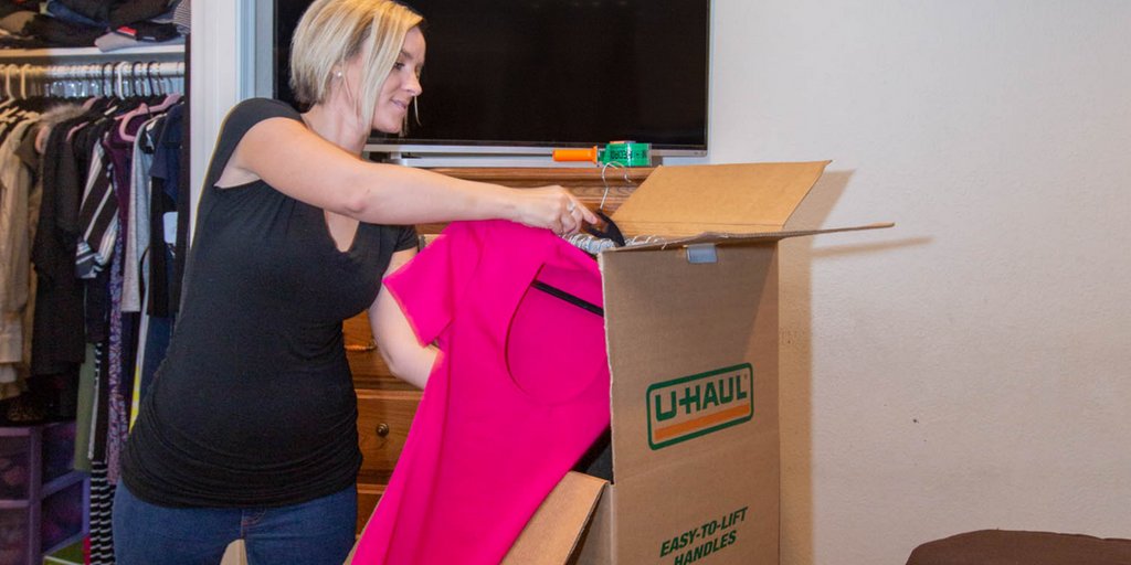 U Haul Boxman On Twitter Folding Clothes Is So Last Season Stay