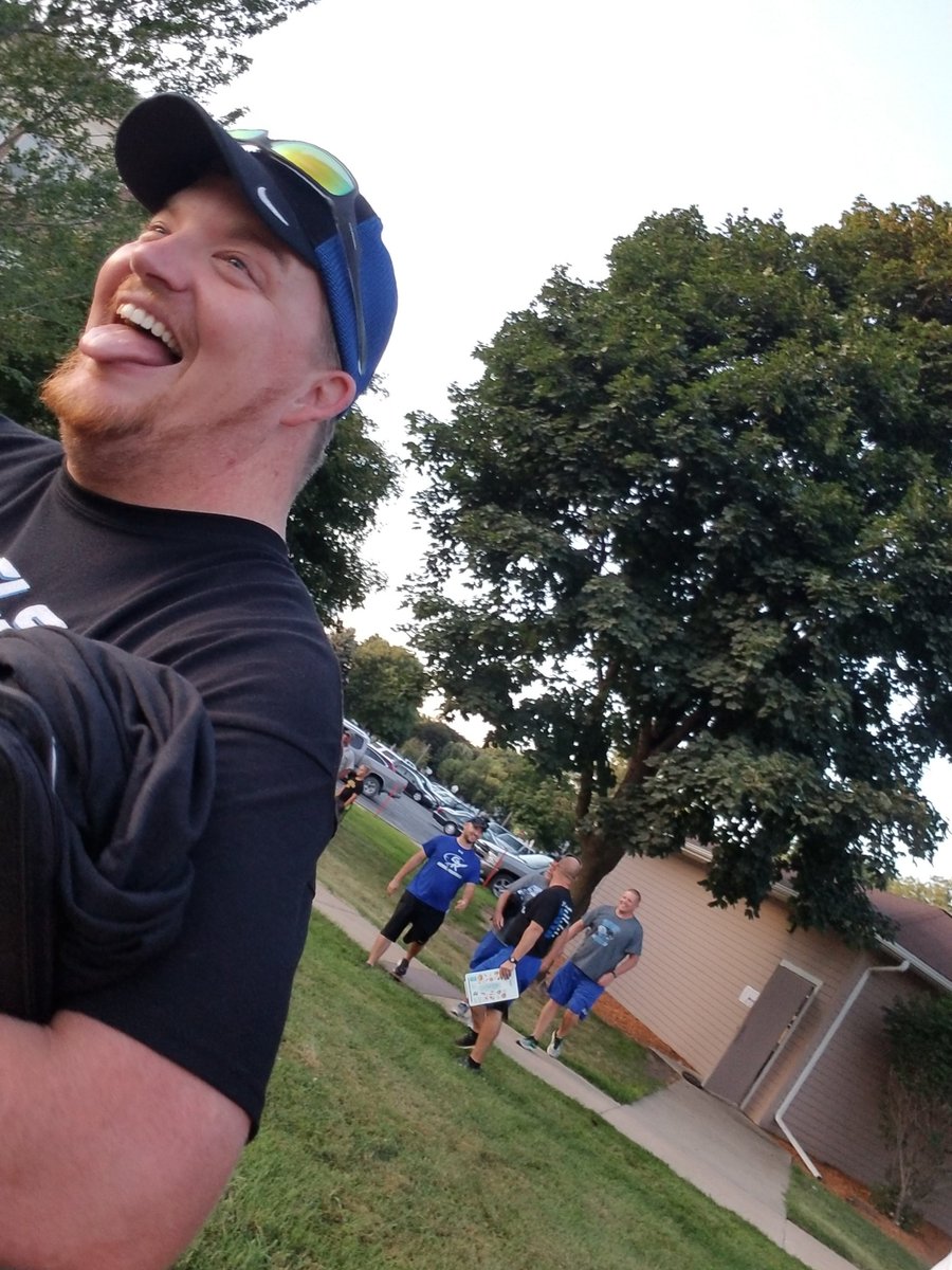 le_fundraising's tweet photo. Everyone is pumped about the @GR_Rebels cards this year!
#supportaplayer #savemoney #feelgood #fundraiser https://t.co/j1JXajWsa1