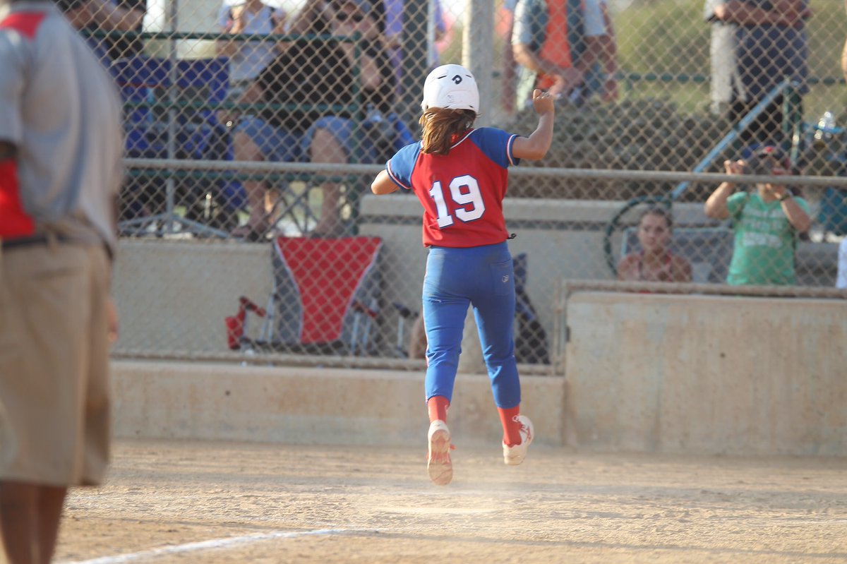 patricktakk's tweet image. #CoronaAngels advance in the #WinnersBracket with a 4-1 win over #OCBB-Campbell, posting 3 runs in top of seventh. @SoCalSidelines #PGFNationals @PGFnetwork #14UPremier
