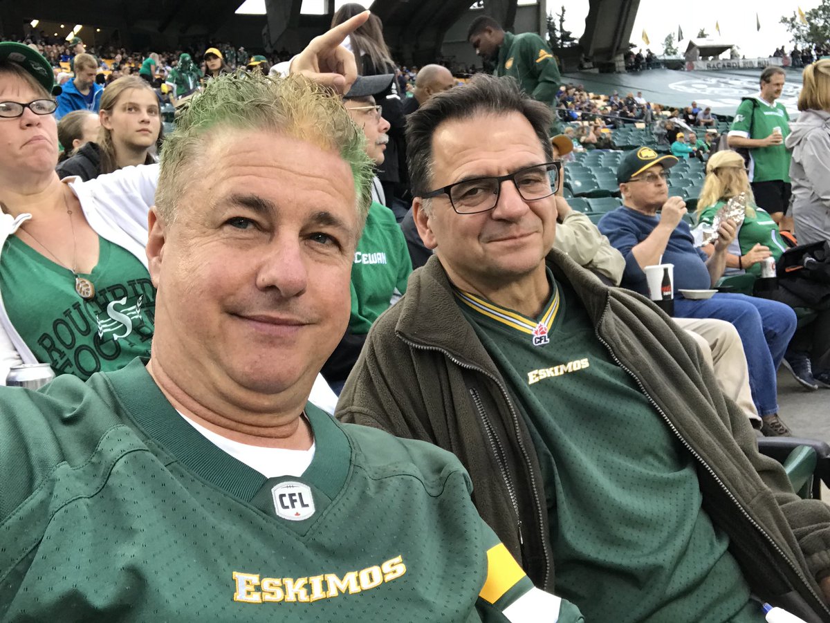 Saleen880549's tweet photo. #allheartesks https://t.co/rKfIUEUBuV