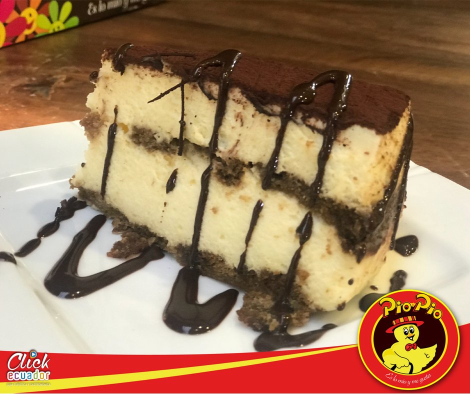click_ecuador's tweet photo. Disfruta de deliciosos postres en el Pio Café de Pio Pio Restaurants en el Parque de La Madre de a ciudad de #Cuenca https://t.co/JDK1jE9pvz