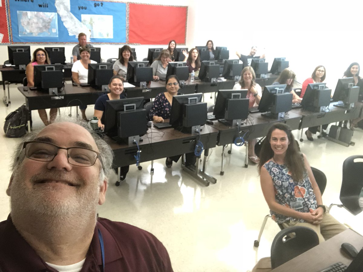 EdTechRuss's tweet image. #CampEd3 @ColtonJUSD getting our ed tech on. Thanks for all you do for our students. #amazingteachers