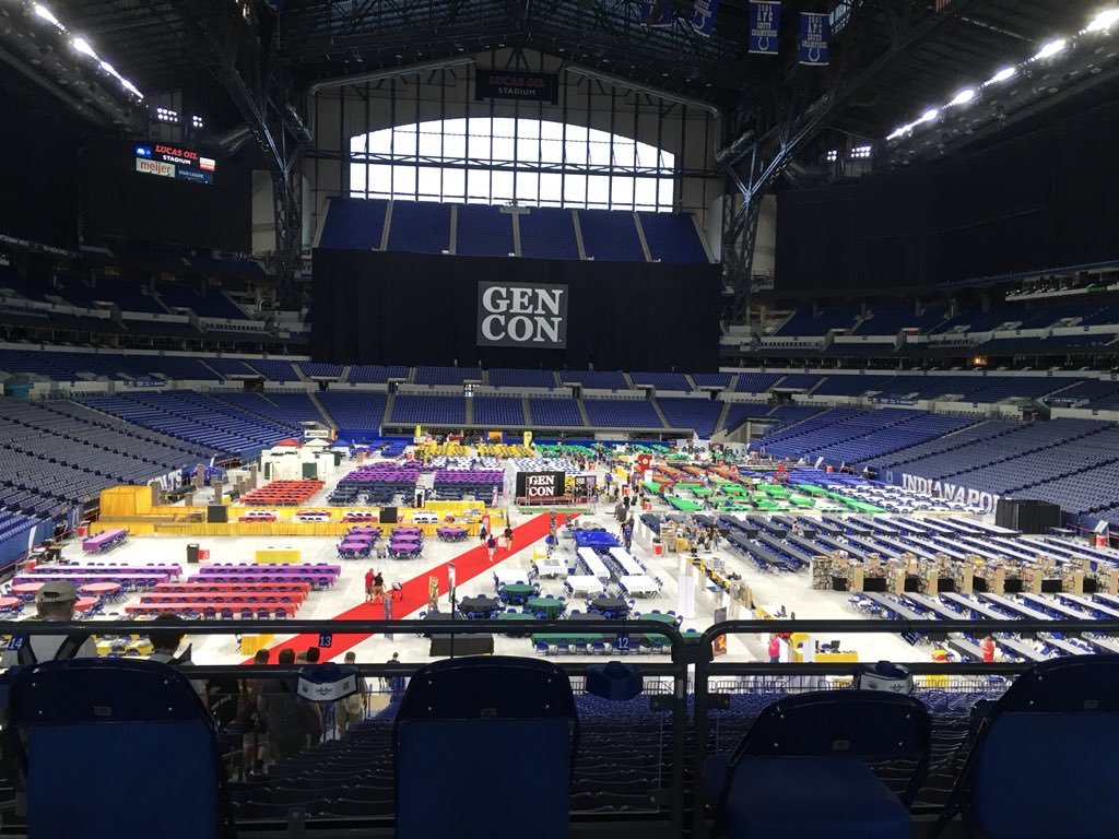 nicolbwmc's tweet photo. I got to see the tournament area practically empty before my Carcassonne tournament at #GenCon where I made it to the semi-finals. #IHadSoMuchFun https://t.co/bwYKZloJOm