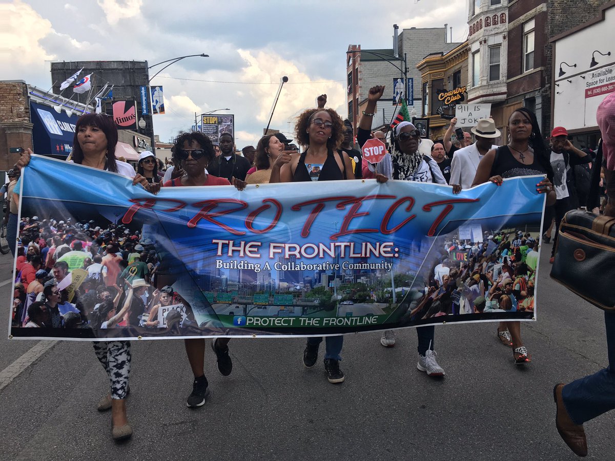 MauricioPena's tweet photo. "Stop the killings. It's time to unify." #LSDshutdown @BlockClubCHI https://t.co/VRJ6nCKnKQ