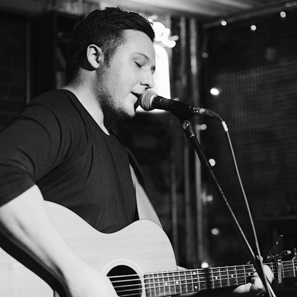 localgoodYEG's tweet photo. Don't go through #FolkFest2018 withdrawal, enjoy more live music at our special #GreenDrinksYEG Garden Party at @littlebrickYEG on August 15 https://t.co/I3RaPhxuuH #yegevents #yegmusic (Pictured: Evan Crawford Music) https://t.co/qrOM6wSyL1