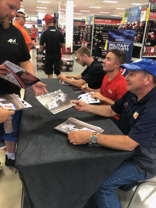 TeamDrydene's tweet image. 💥Awesome to have @sharkracingWoO teammates @LSchuchart1s and @JacobAllen1a together with the legend @KenSchrader! ⚡️What a group... #goteamdrydene Good Luck tomorrow at @I55Raceway