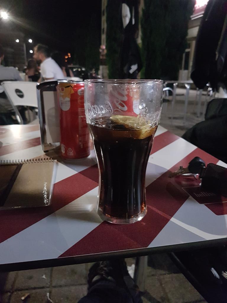 JBarroso's tweet photo. Paragem técnica para refrescar
#rideatnight https://t.co/jYNNQUvpjN