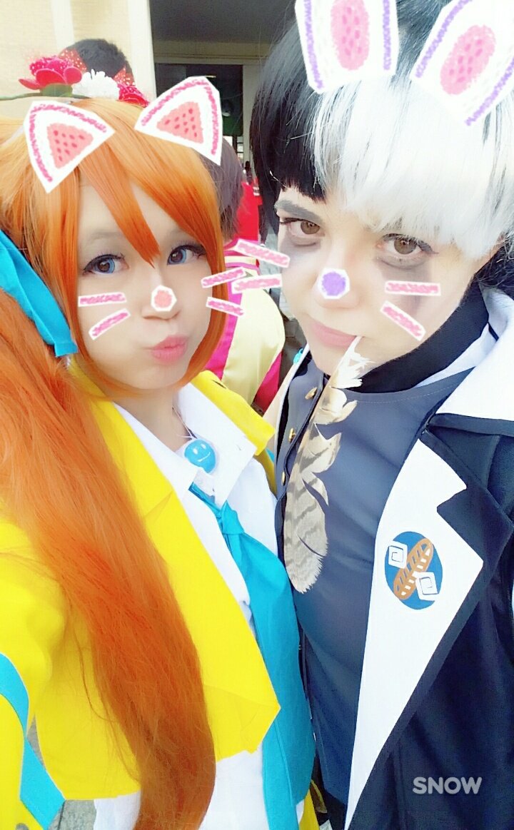 Lily_Kazu7's tweet photo. Mirad qué bonitos somos jiji (especialmente Blackquill) 💕💕
(Me costó convencerle de que nos hiciéramos una foto, así que apreciad su belleza xp)
#LocalizeDGS https://t.co/2ML383XfD1