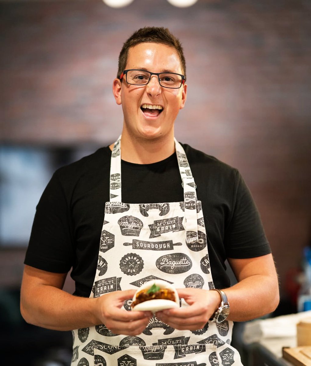 CuisineMG's tweet photo. Plenty of Amazing events past and coming up that I can not wait to share with you all!! Can you feel my excitement? π€ππ
...
#foodie #privateeventchef #experience #experiential #dining #sophisticated #stylish #excited #happy #dowhatyoulove #lovewhatyoudo #chefmichaelg https://t.co/p32OkOEvPS