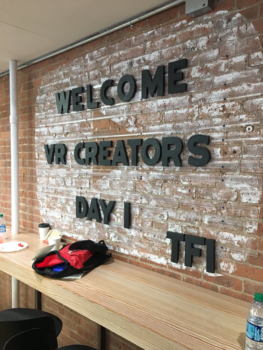 stitchbridgeVR's tweet photo. Excited for day 2 of #tribecaimmersive #vrlab @YouTube @TribecaFilmIns https://t.co/Mdb1tu8pmM