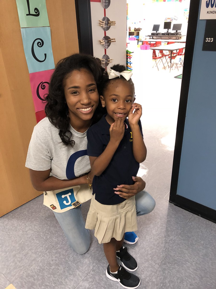 prekkinder1's tweet photo. 😊 #culturematters @CESMustangs1 https://t.co/VpwJzie4Pm