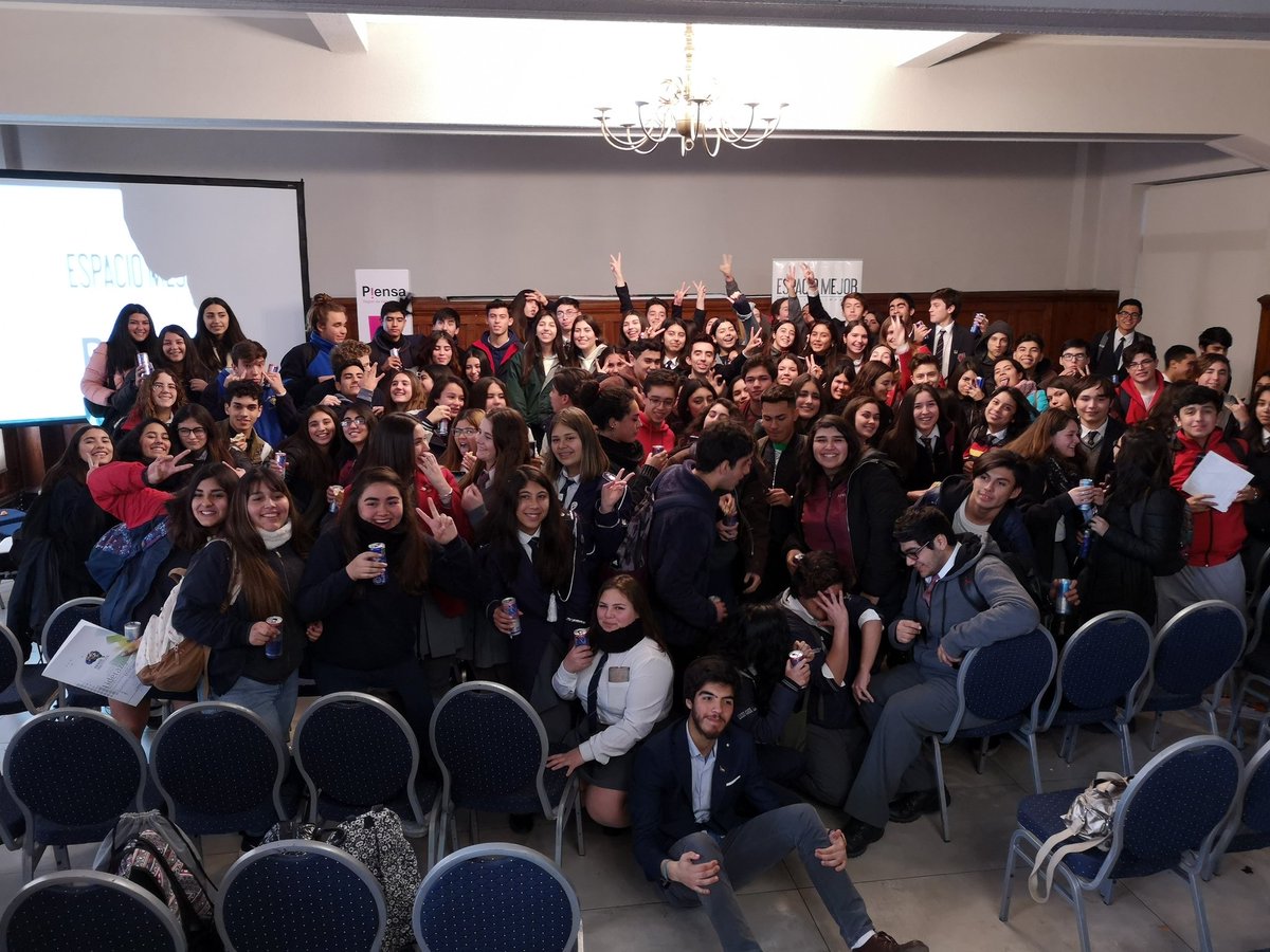 Esta tarde finalizamos una exitosa jornada del IV Congreso de Secundarios junto a <a href="/EspacioMejor/">Espacio Mejor</a> con gran asistencia 💪 ¡Muchas gracias a todos por acompañarnos y nos vemos en la próxima!