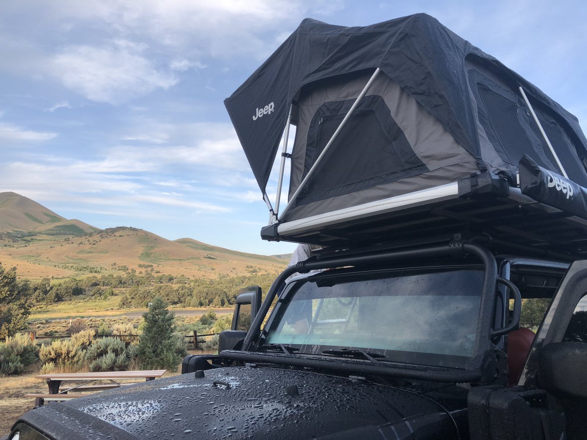 MKrawler's tweet image. Traveling with the tent on top is like bringing the bedroom everywhere you wanna be