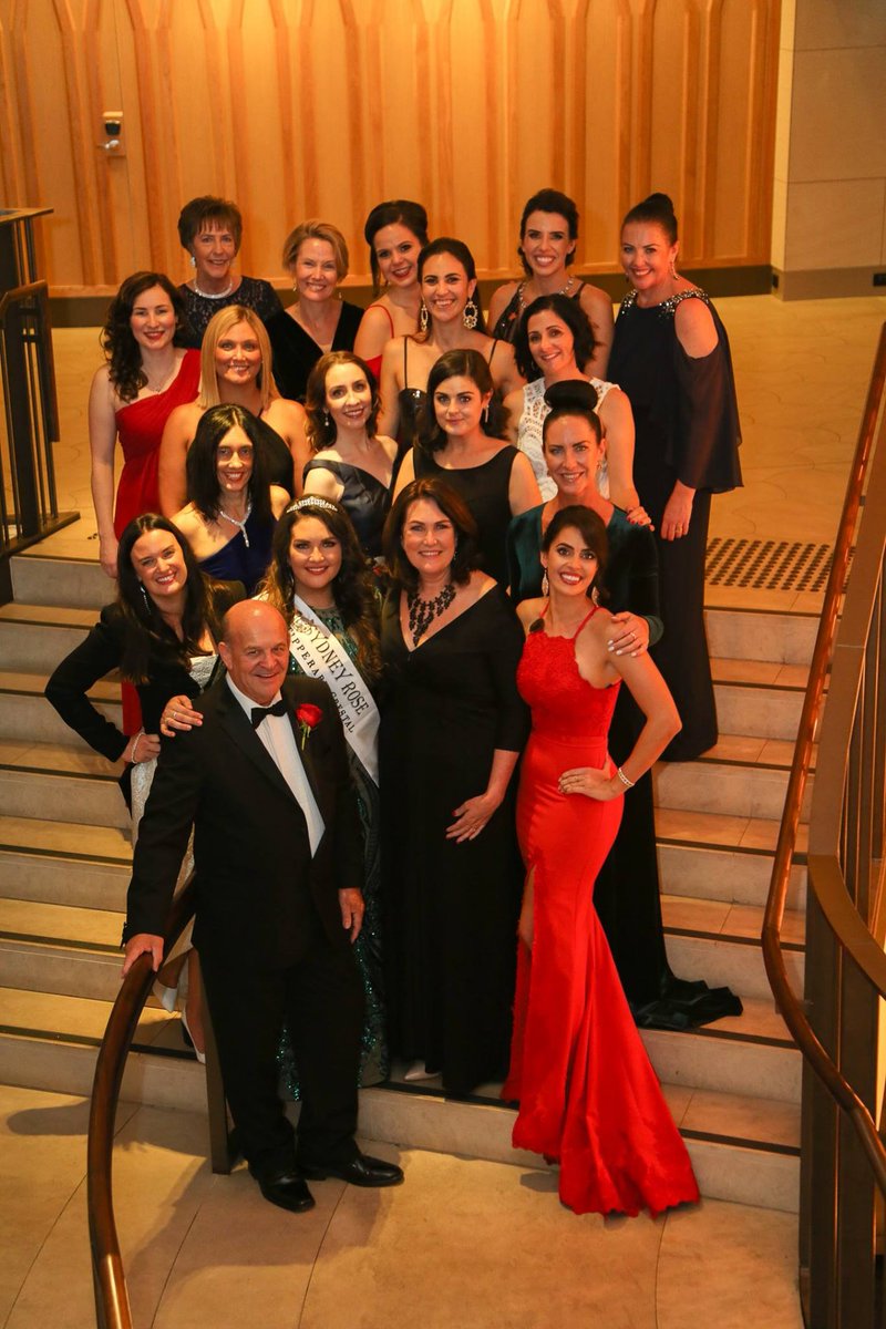 Fun fact: Caitlin is the daughter of 1980 Sydney Rose tuned Australian Senator  Deborah O'Neill. They are the first mother-daughter rose pair in Sydney history. #roseoftralee <a href="/RoseofTralee_/">Rose of Tralee</a>