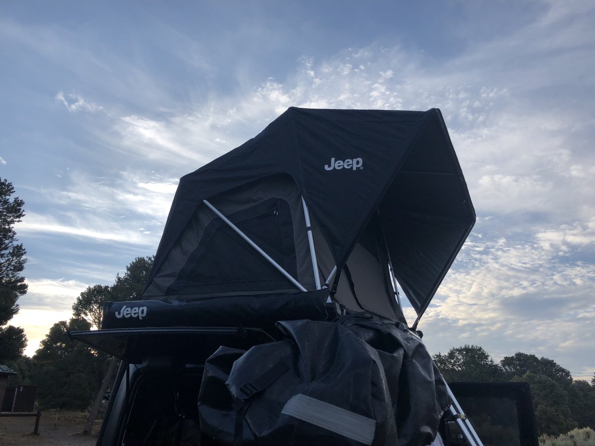 MKrawler's tweet image. Traveling with the tent on top is like bringing the bedroom everywhere you wanna be