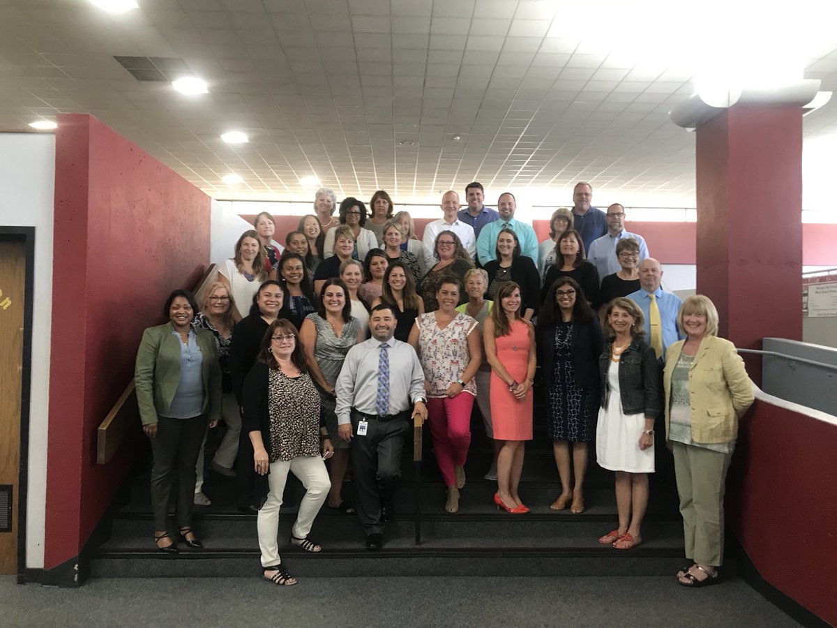 Supt_SBUSD's tweet photo. Thanks for a great start MDUSD Elementary Team!!! #elemSquad #teamMDUSD https://t.co/Qkf47hdBqt