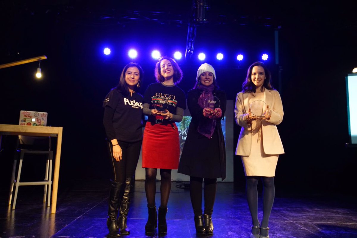 #FuckUpNight | Gracias <a href="/barbarasingular/">Barbara Silva | Cuenta Personal</a>, <a href="/MikaHerrera/">Carolina Herrera</a> y <a href="/EmiliaDiazCL/">Emilia Díaz</a> por las tremendas historias, experiencias y fuckup de esta noche que sin duda enriquecen a nuestros emprendedores de <a href="/hubprovidencia/">Hub Providencia</a> <a href="/Muni_provi/">Muniprovi</a>