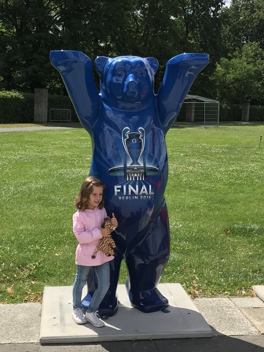 CostaGuillermo's tweet photo. #berlin #berlinstagram #berlin🇩🇪 #berliner #berlinwall #berlín #berlinart #berlincity #berlinstyle #berlinlove #berlinlife #berlin365 #berlinphotography #berlin❤️#berlinerbär #osodeberlin #ososdeberlin #buddybear #buddybears #buddybearberlin #buddybearsberlin https://t.co/cRgLci3hkN