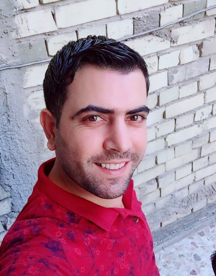 خذوا من ملامحنا إجابة، 
واختصروا علينا الكلام …