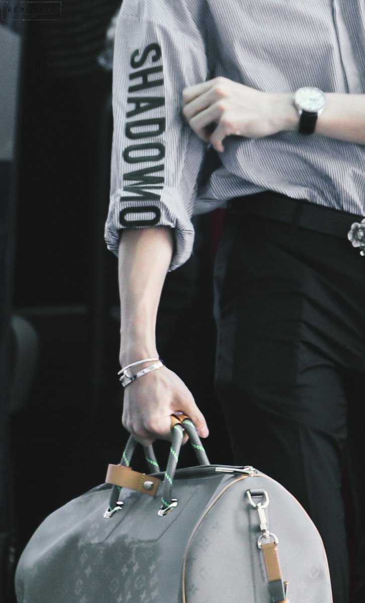 REMEMBER_1996's tweet image. 180803

잘다녀와 오늘도 멋있는 우리 멈무 😍😘

#강다니엘 #kangdaniel #WANNAONE #워너원