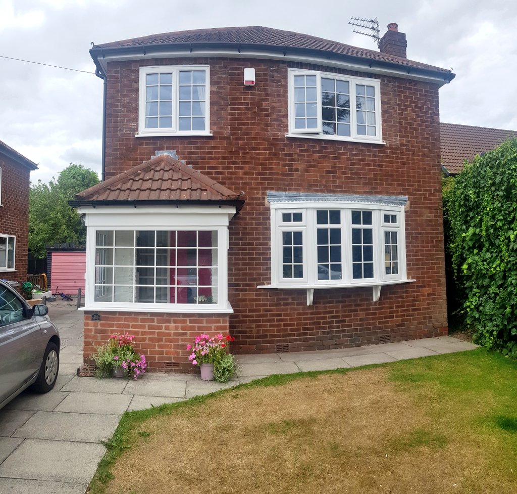 🌞🌞🌞 sun is shining. Call Ben for a free quote today on all Upvc products.  01613121078 🌞🌞🌞 #veka  #altrincham