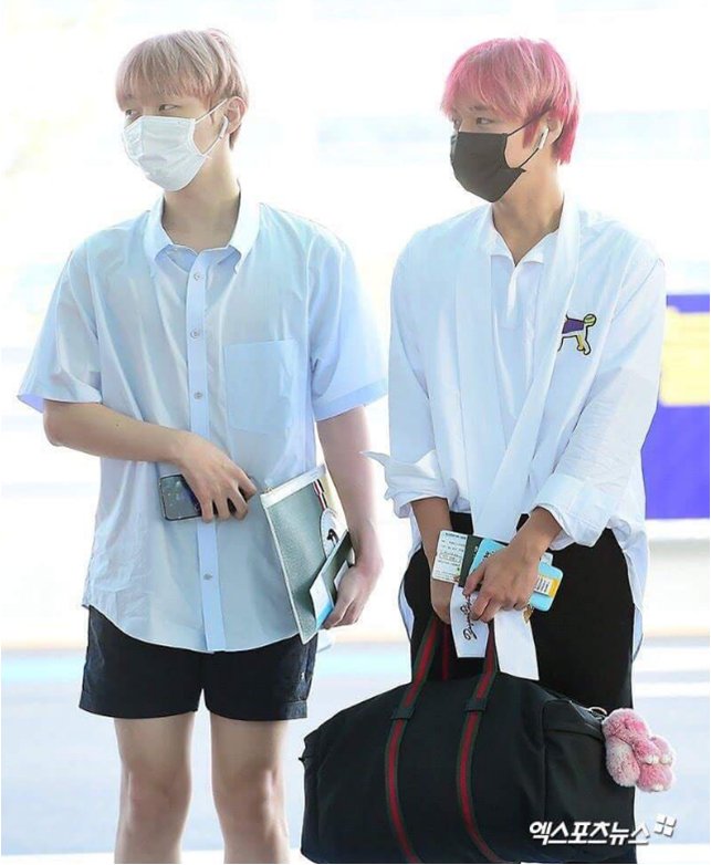 loveapplesai's tweet photo. ชุดพี่จีซองนึกว่านักเรียนมอปลายโดดเรียนมา #WannaOne1TheWorldinBKK https://t.co/UP2MbMIhPb