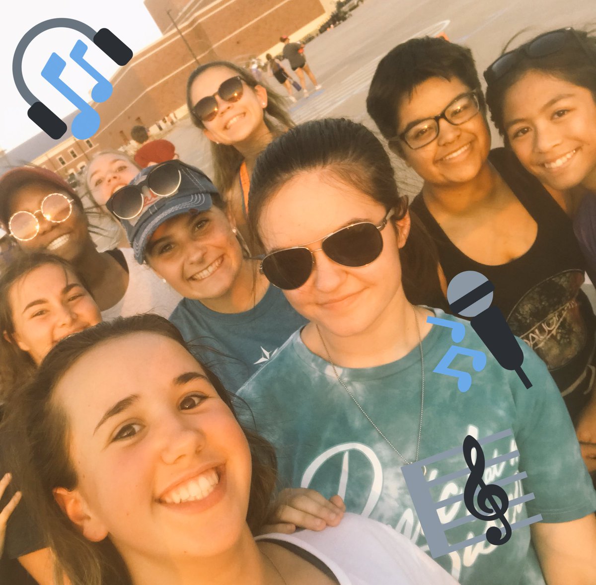 IHS COLOR GUARD tweet media