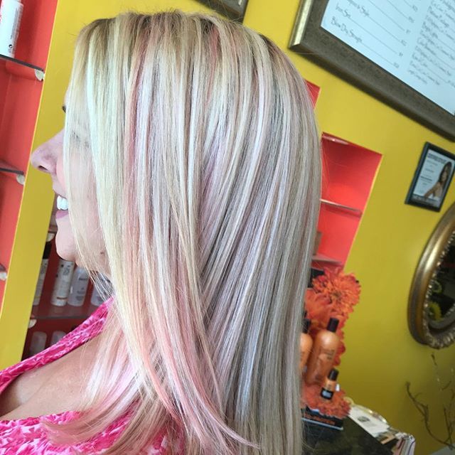 prettiminishop's tweet photo. Got pink highlights today! Loving it! #blondandpink #livelifeboldly #thinkpink #livelifeincolor #pink #lifeistooshorttobeboring #fun #color #egohairsalon https://t.co/aFWtQVLlKl https://t.co/szFB4CWx6v