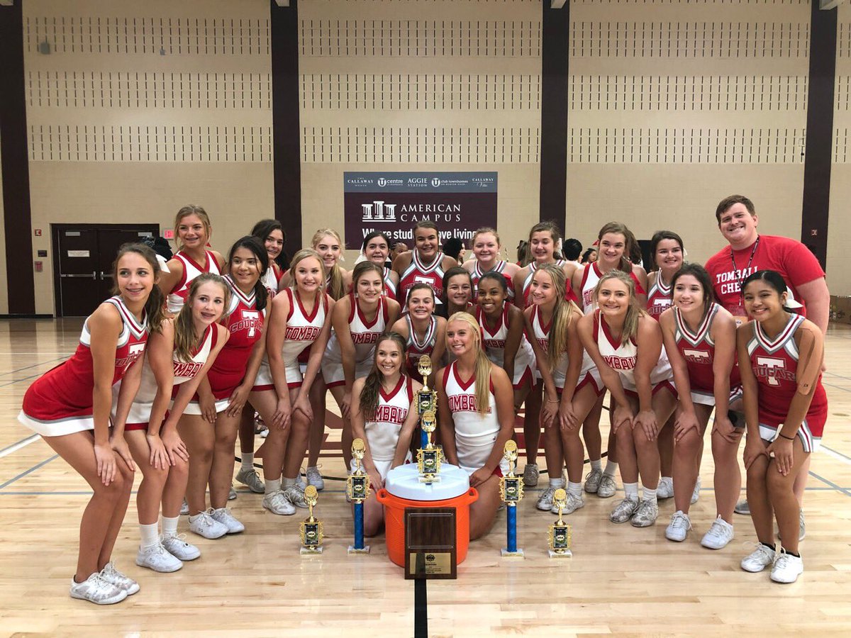 Dr_RussellEvans's tweet photo. Congrats to our @tomballcheer JV/Varsity for their BEST OVERALL Game Day Award for🥈and🥉place at the Texas A&M/UCA Cheer Camp! @TISDTHS is so proud of you!! #PrideOfTexas #CHEERTASTIC https://t.co/oIY9MBWwNp