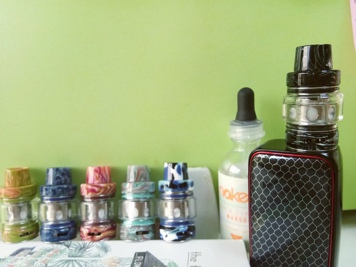HorizontechY's tweet photo. What would  it be like when you are vaping HorizonTech new Resin-Artisan Falcon tank with M-triple coil?
Don't forget to stop by HorizonTech booth No. 701.  at ECC tomorrow! 
#Excited #HorizonTech #FalconTank #vaping https://t.co/tROHZ9okdH