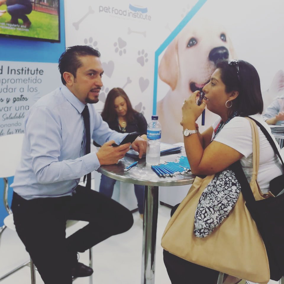 Pet Food Institute tweet media