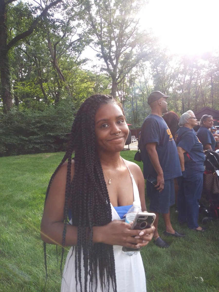 The Burton-Burrage Family Reunion! wildchyld.blog/2018/08/03/the…