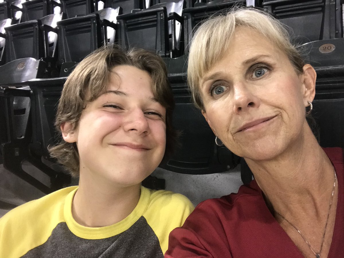 MappStephanie's tweet photo. #LetsGoDbacks https://t.co/AUhbhoxRYh
