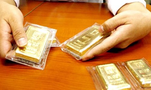 Hanoitimes2's tweet photo. Ho Chi Minh City plans to equitize sole gold bullion producer SJC in 2019 #HoChiMinhCity #Vietnam #SJC #jewelry #equitization
https://t.co/AY4iEVxaqW https://t.co/RWwLnJtFha