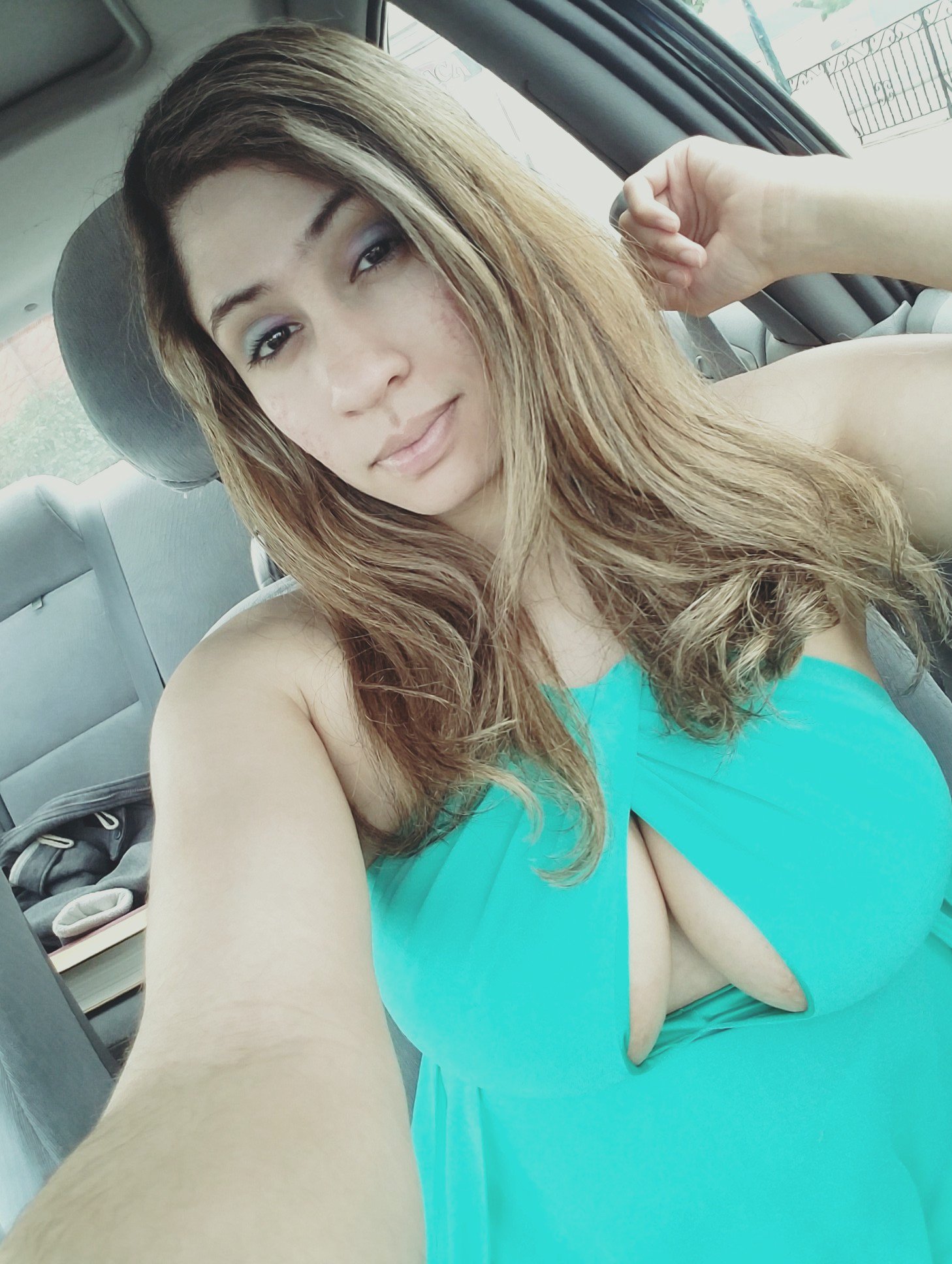 I'm going to be 33 this month! Feel free to spoil me if you want! https://t.co/zIosja25eI