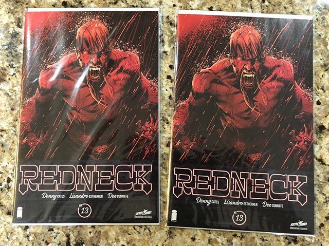 usssmh's tweet photo. New Arrivals #Redneck #Sdcc exclusives. #donnycates #redneckcomic .
.
.
🚨FOR SALE🚨$ plus shipping
Claim below or DM, PayPal ready.
.
.
.
#dc #marvel #comics #comicbooks #comicsforsale #igcomicfamily #igcomiclords
#marvelcomics #dccomics #comiccoll… https://t.co/egWOfb4xjs https://t.co/jTHBXMuRoZ