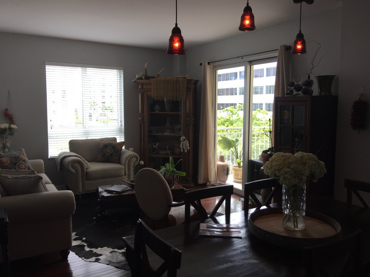 kerrileonmiami's tweet image. Just SOLD at #Toscano, Gorgeous Corner Unit #Condo! Downtown Cosmopolitan Lifestyle at #Dadeland with 5-Star Hotel Amenities!
#southfloridarealestate BeautifulHomesMiami.com