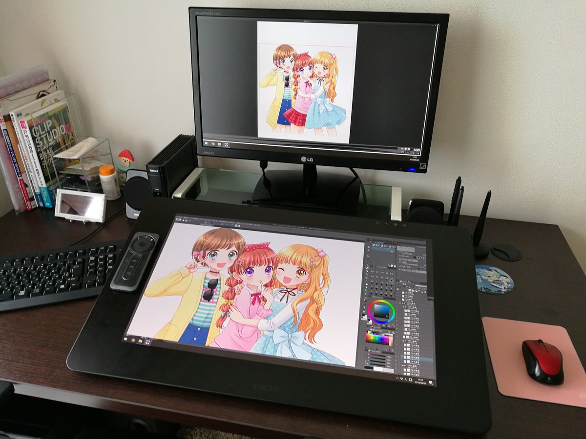 小山奈々美 新しい机も届いたのでcintiq Pro 24を設置しましたー 13hdからの乗り換えですが 作業スペースが広がって快適 そして画質がきれい 私は太いグリップじゃないと描きにくいので Pro Pen 2のラバーグリップを交換できるかどうかが不安だっ 小山奈々美 新しい机も届いたのでcintiq Pro 24を設置しましたー 13hdからの乗り換えですが 作業スペースが広がって快適 そして画質がきれい 私は太いグリップじゃないと描きにくいので Pro Pen 2のラバーグリップを交換できるかどうかが不安だっ