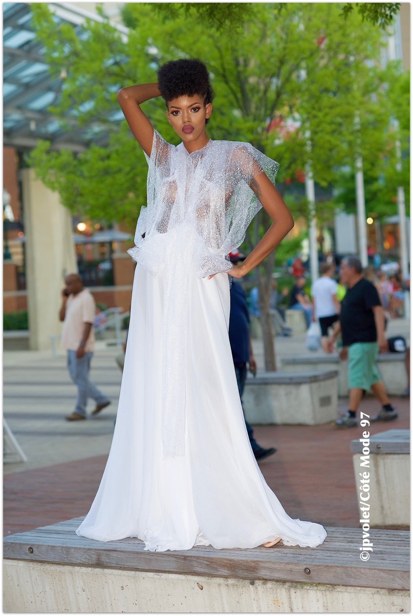 JeanVolet's tweet photo. #eliettelesuperbedesign #CaribbeanStrong #guadeloupedesigner
#gabigabz #Gabriellabernardmodel #trinidadmodel #winnermodeloftheyear
#jpvoletphoto #cotemode97 #siverspringpark #washington https://t.co/eHF6SIBpwN