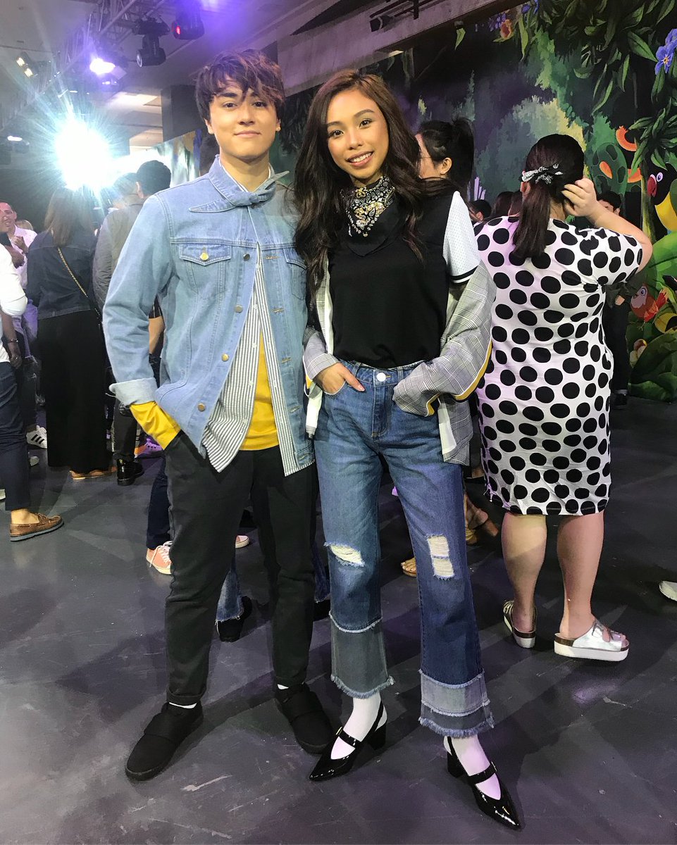 itizdahlia's tweet photo. [PCTTO]

Along with several celebrities  @maymayentrata07
@Barber_Edward_  showcase the best denim outfits by @benchtm at the OJ DailyWare Denim Fashion Show. #OJDailyWare #BENCHEveryday https://t.co/FGFUQVG0qE