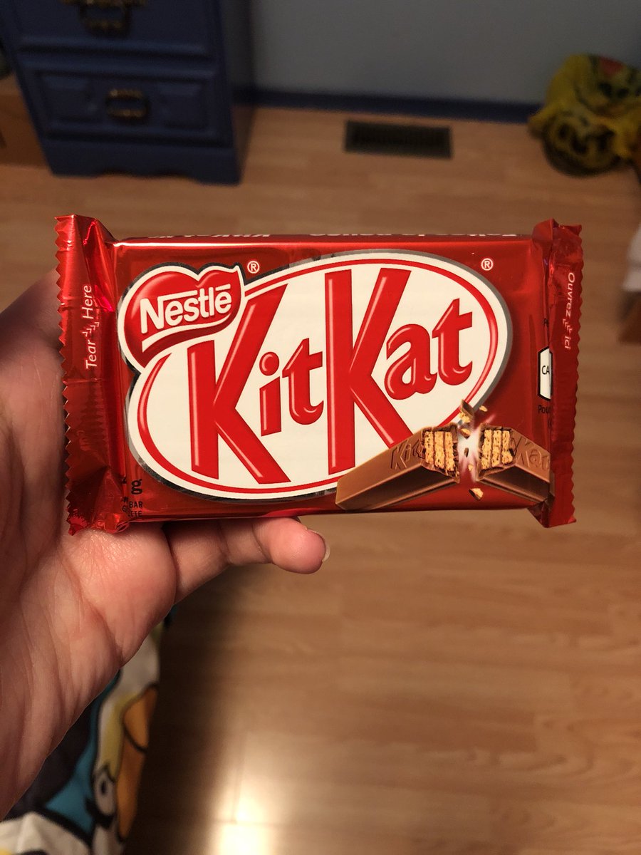 DylanDubeault's tweet photo. Going to have my @KITKAT Bar! @KITKATca #MyBreak #KitKat #KitKatRocks https://t.co/1wxrWAs3o4