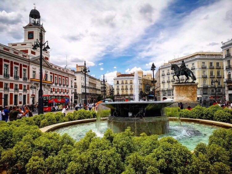 We are waiting you in Madrid for the #IROS2018 (pictures via <a href="/SecretosdeMadri/">SecretosdeMadrid</a>)