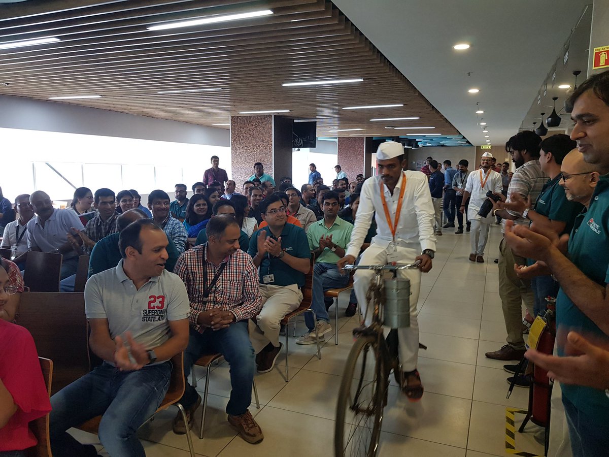 JervisOlaprath's tweet photo. Dabbawala arrive for GSC Agile day !
#sggsc #Agile https://t.co/roeotvA6z8