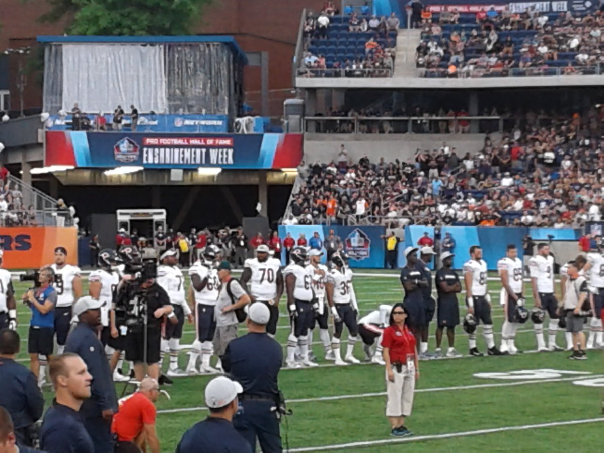 Carole Elwell tweet media