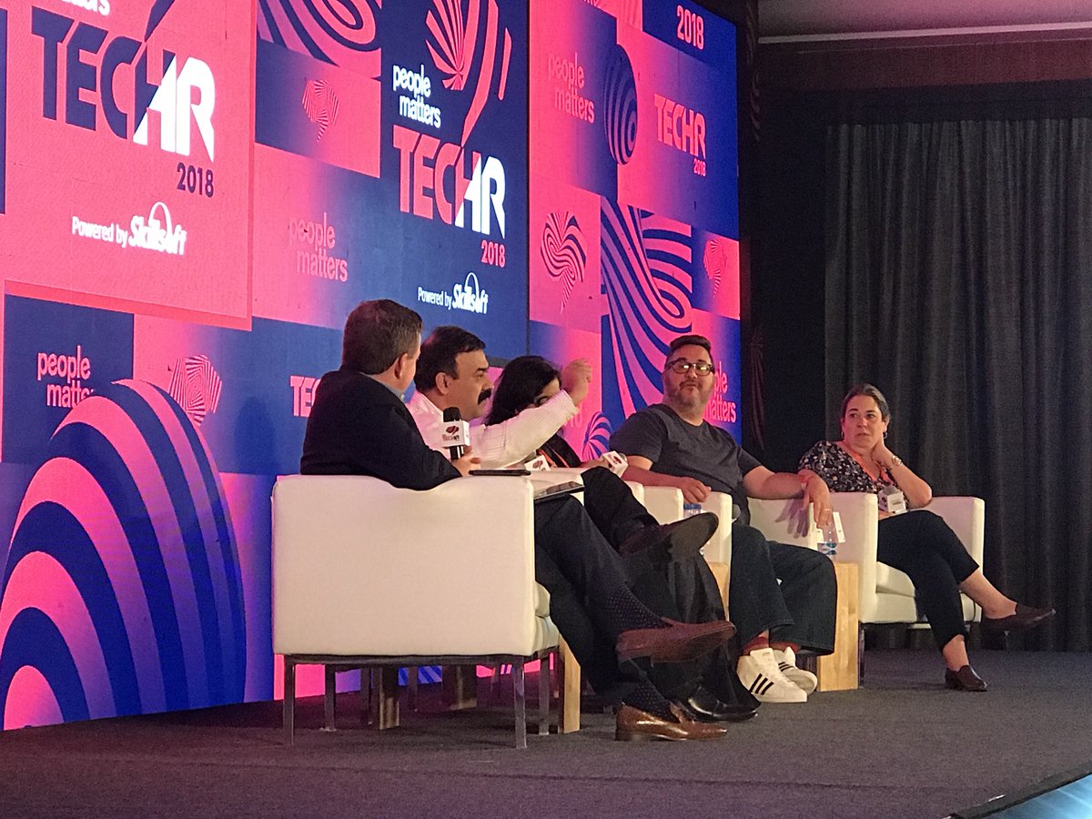 ZiniaFernandes's tweet photo. “The ROI obsessions must give way to human learning. There is no ROI in employee development”. ~~ @AbhijitBhaduri @PeopleMatters2 #TechHR18 #LetsTalk #HumanResources #ROI https://t.co/r5oxt0jOHI