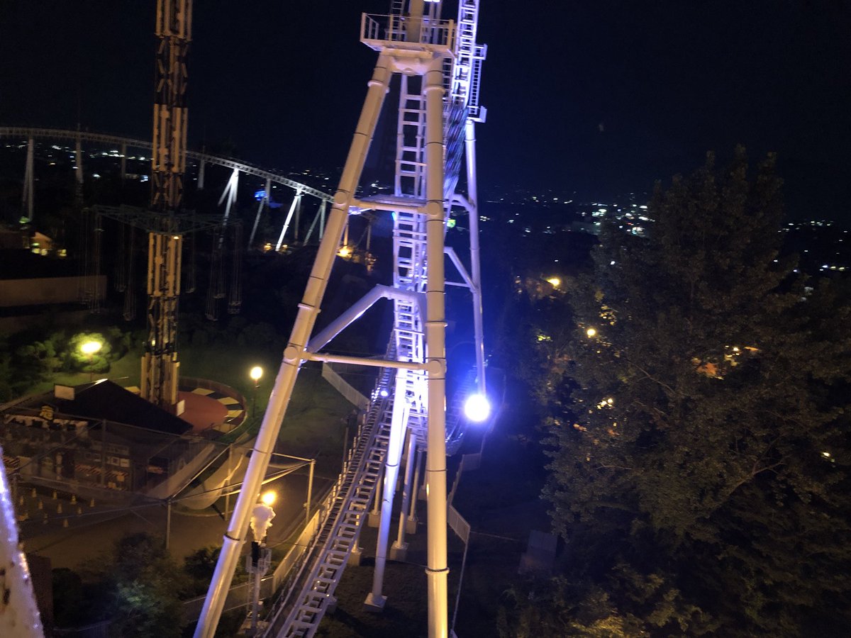 ありちゃん 夜の富士急ハイランド 夜はド ドドンパのループ部に火が出るとは
